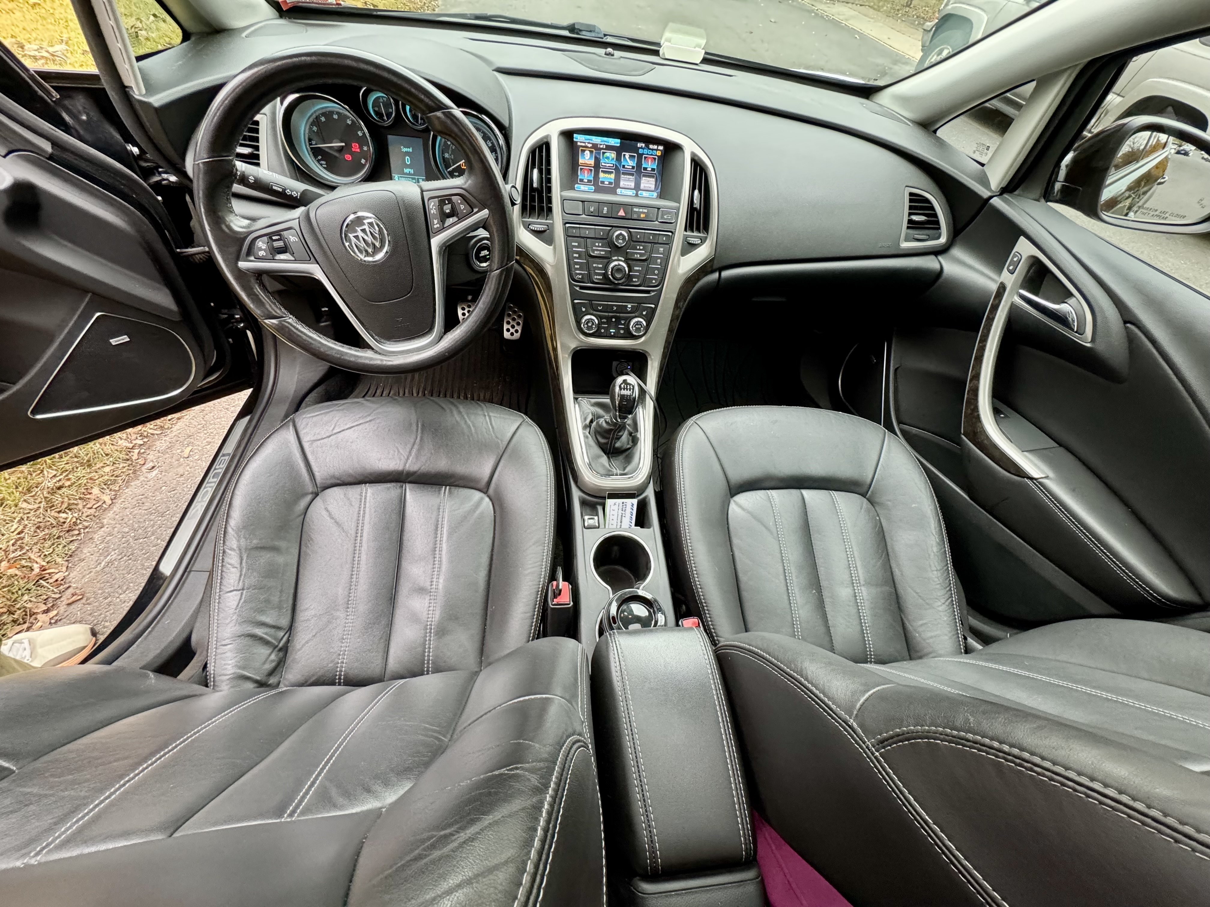 Used 2016 Buick Verano Premium w/ Driver Confidence Package FWD image 10
