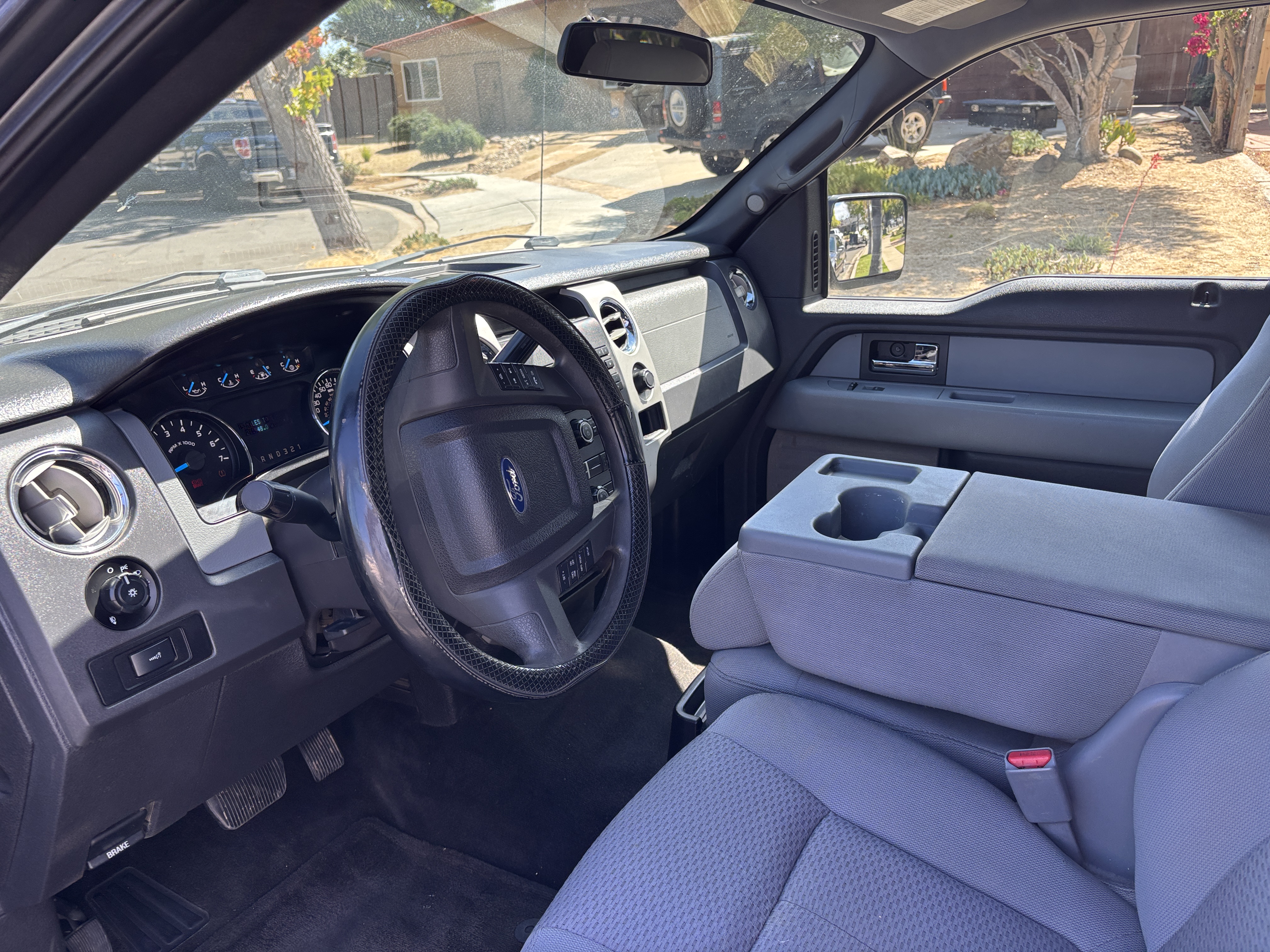 Used 2013 Ford F150 XLT RWD image 9