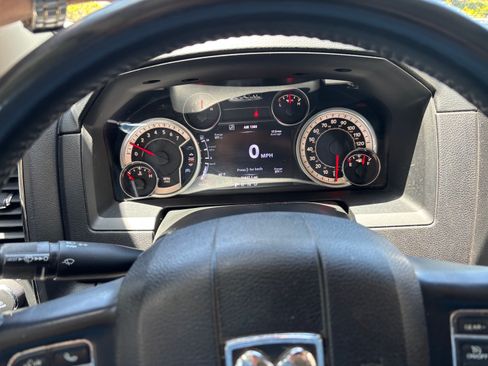 Used 2017 RAM 1500 Sport w/ Premium Sound Group RWD image 11