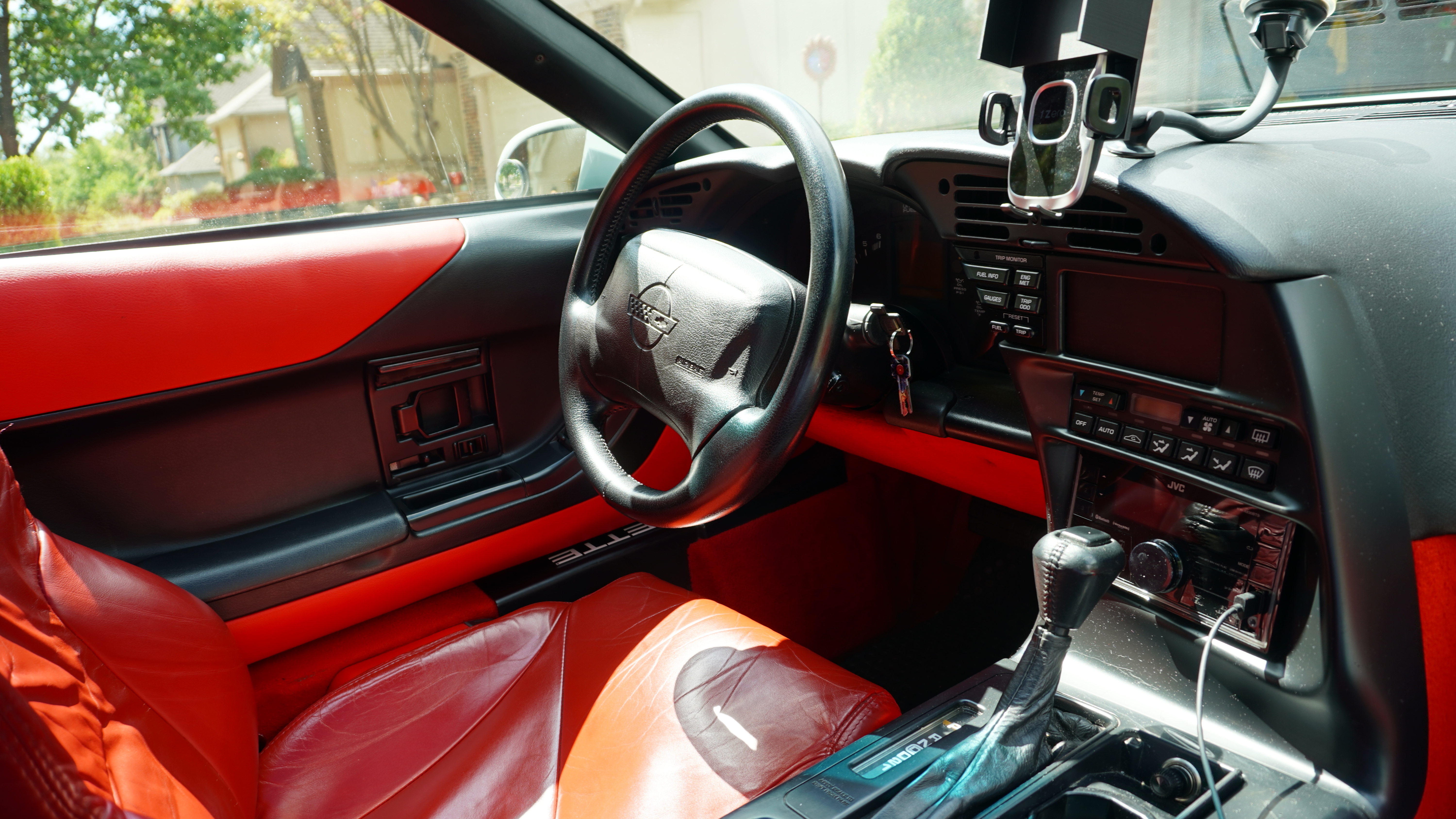Used 1994 Chevrolet Corvette Coupe RWD image 25