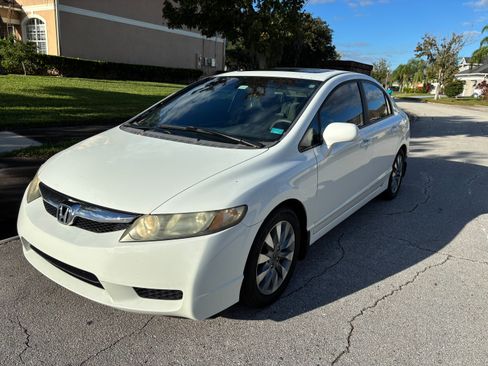 Used 2010 Honda Civic EX image 1