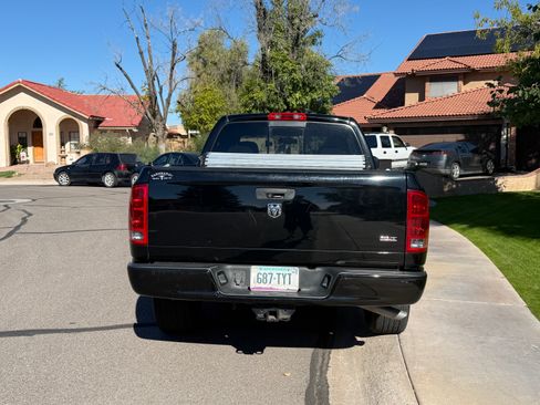Used 2005 Dodge Ram 1500 Truck SLT w/ Quad Cab Big Horn Value Group image 5