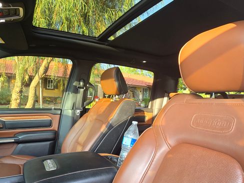 Used 2022 RAM 1500 Limited image 12