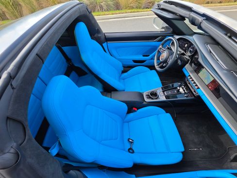 Used 2024 Porsche 911 Targa 4S image 14