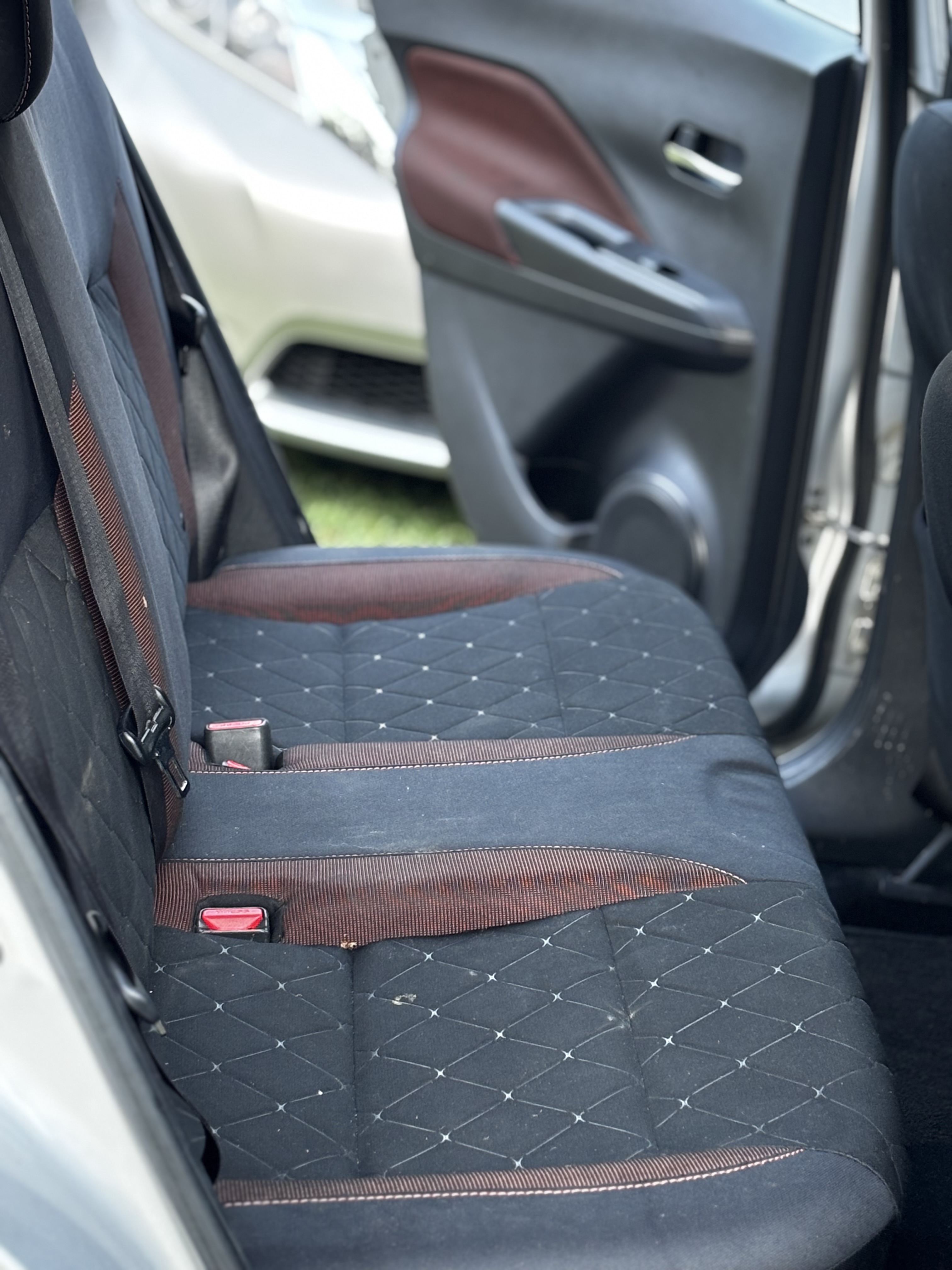 Used 2018 Nissan Kicks SR FWD image 9