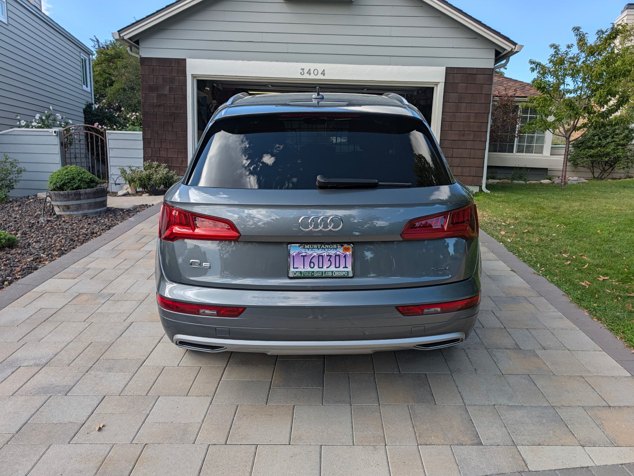 Used 2019 Audi Q5 2.0T Premium w/ Convenience Package AWD/4WD image 4
