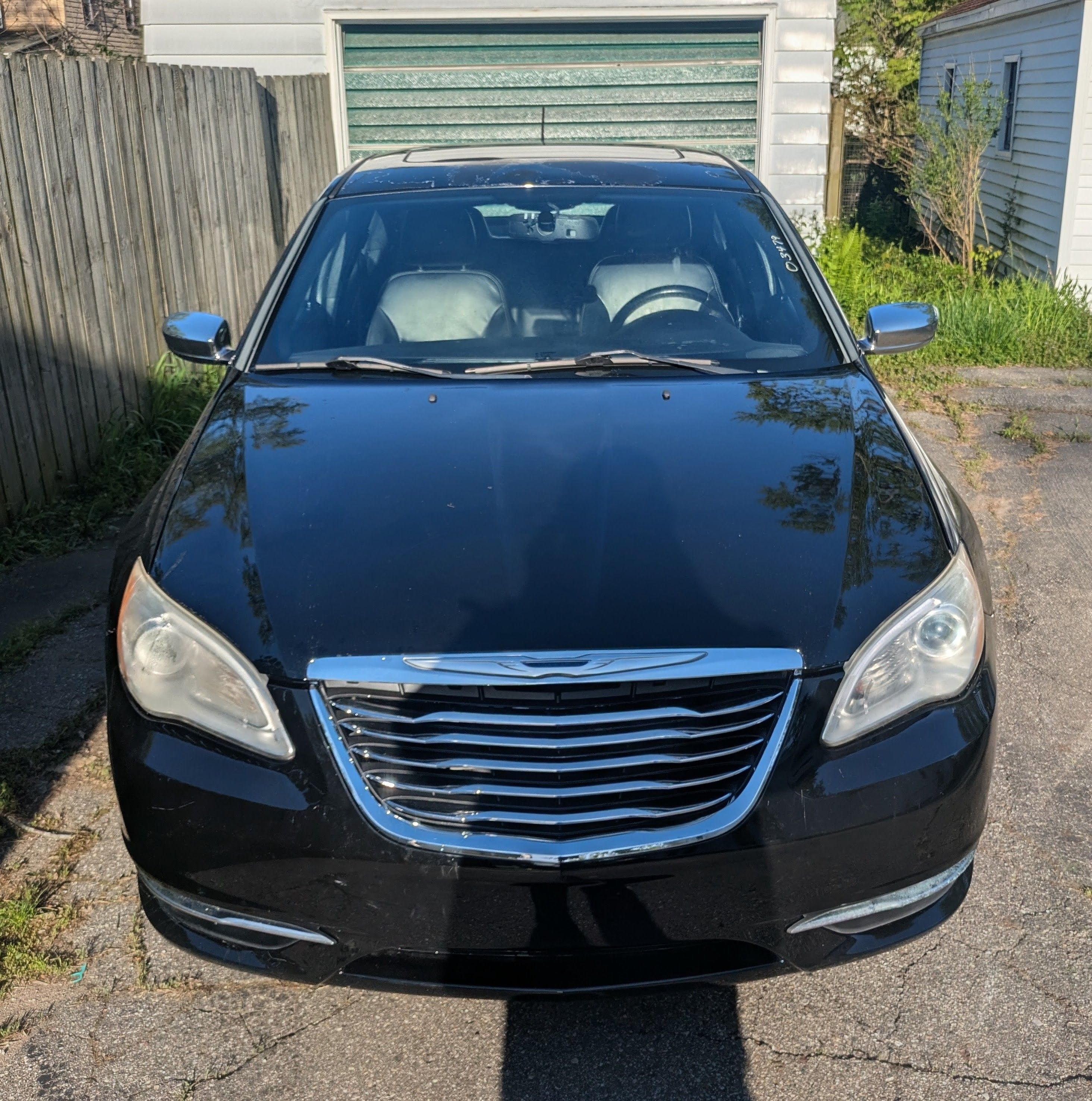 Used 2013 Chrysler 200 Limited w/ Sun & Sound Pkg FWD image 2