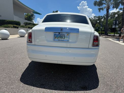 Used 2009 Rolls-Royce Phantom Sedan RWD image 13