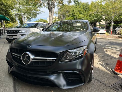 Used 2018 Mercedes-Benz E 63 AMG S image 13