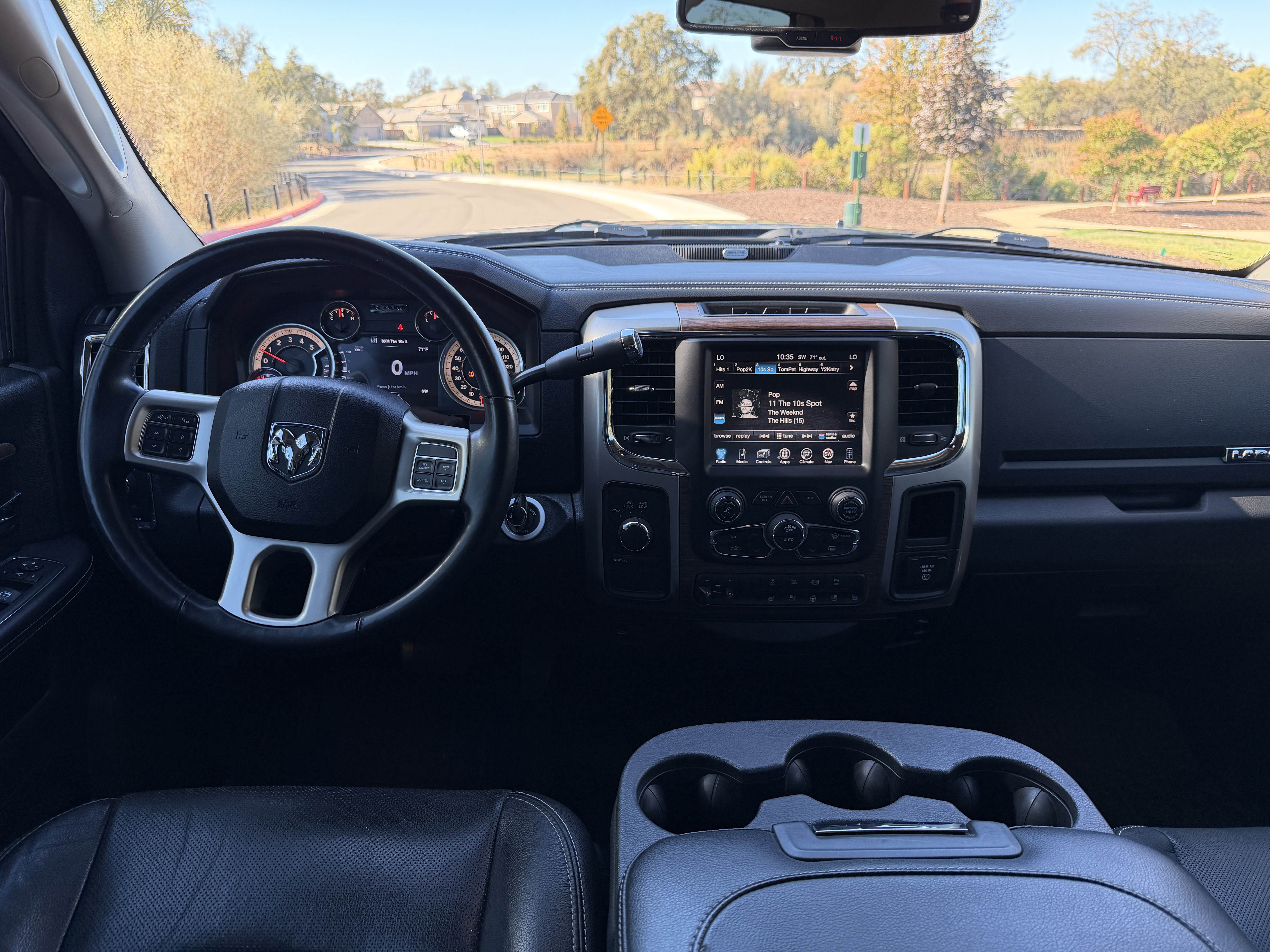 Used 2015 RAM 2500 Laramie AWD/4WD image 16