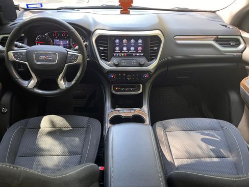 Used 2022 GMC Acadia SLE w/ Driver Convenience Package image 12