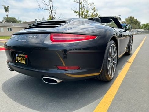 Used 2012 Porsche 911 Carrera RWD image 13