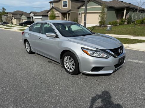 Used 2017 Nissan Altima 2.5 S w/ Power Driver Seat Package image 1