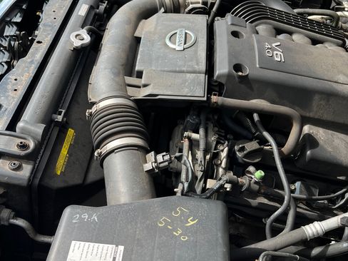 Used 2007 Nissan Frontier SE w/ SE Value Truck Pkg image 13