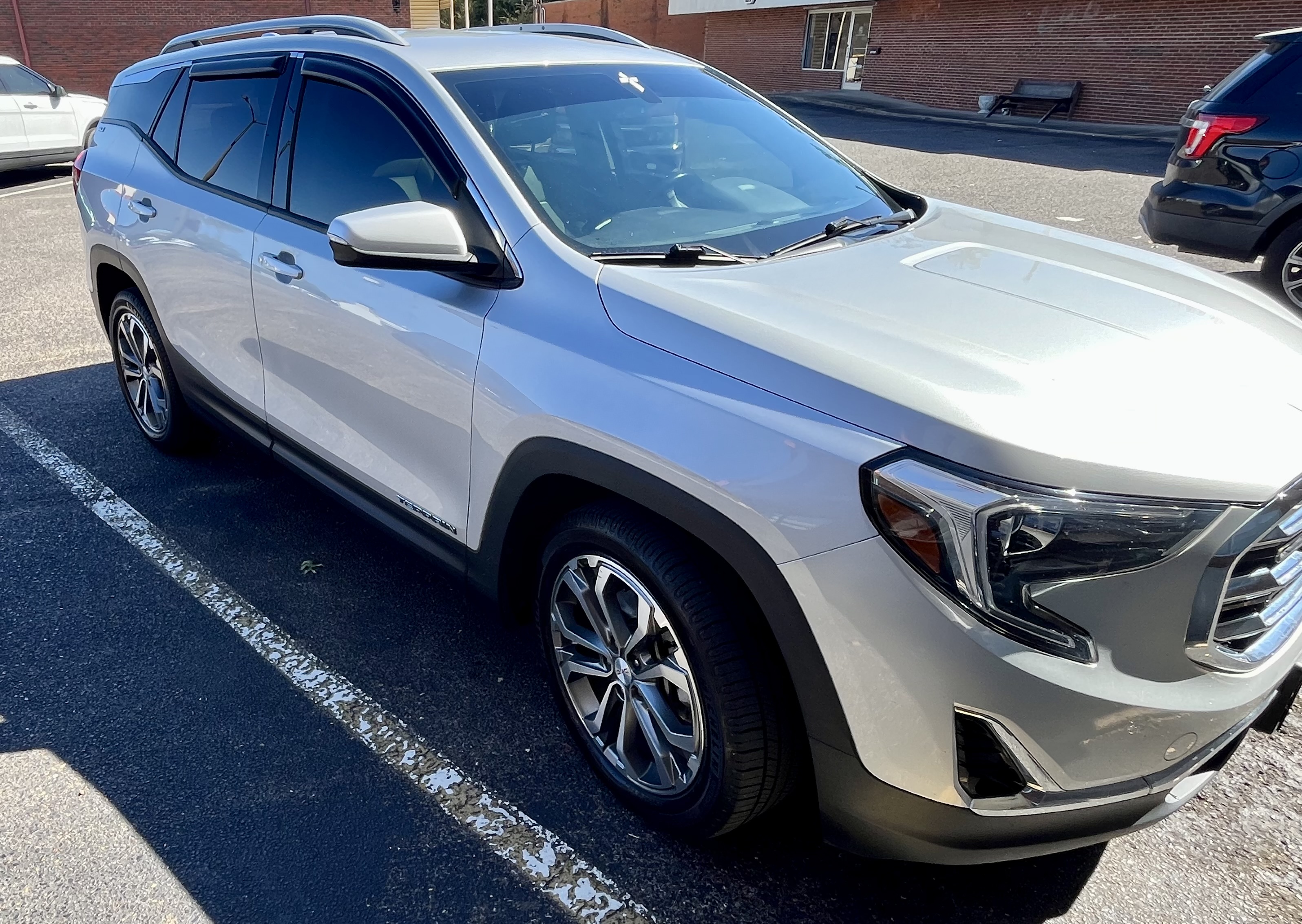 Used 2018 GMC Terrain SLT w/ Preferred Package FWD image 6