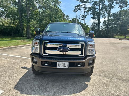 Used 2016 Ford F350 King Ranch w/ FX4 Off-Road Package AWD/4WD image 4