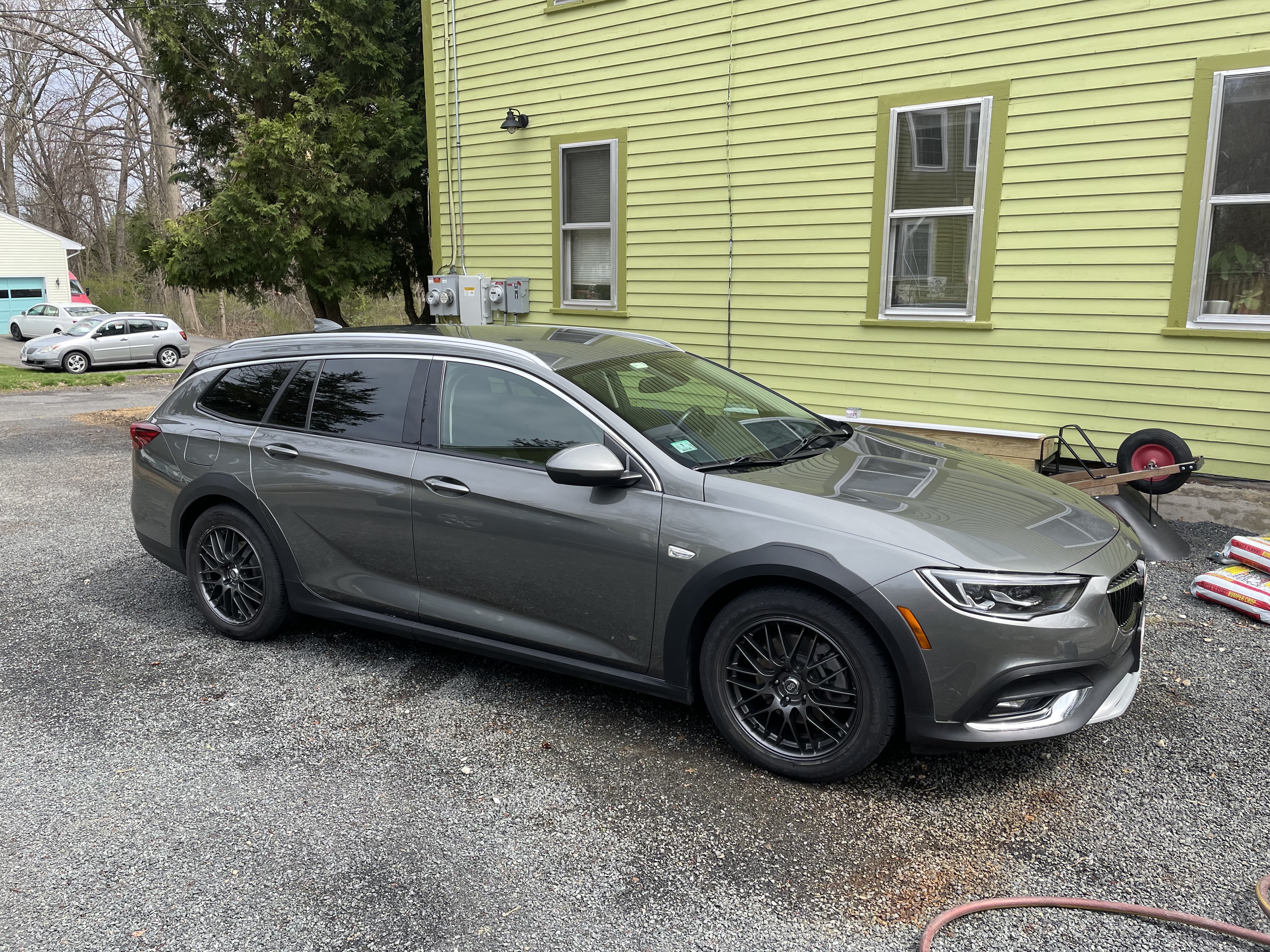 Used 2018 Buick Regal Essence w/ Driver Confidence Package #1 AWD/4WD image 11