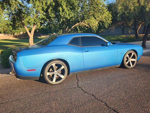 Used 2015 Dodge Challenger R/T Plus image 2