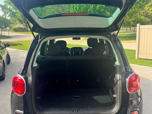Used 2014 FIAT 500L Trekking w/ Popular Equipment Group FWD image 6