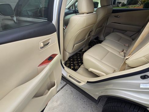 Used 2011 Lexus RX 350 AWD image 11