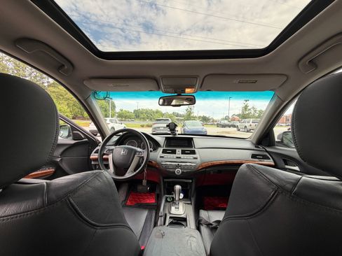 Used 2011 Honda Accord EX-L image 23