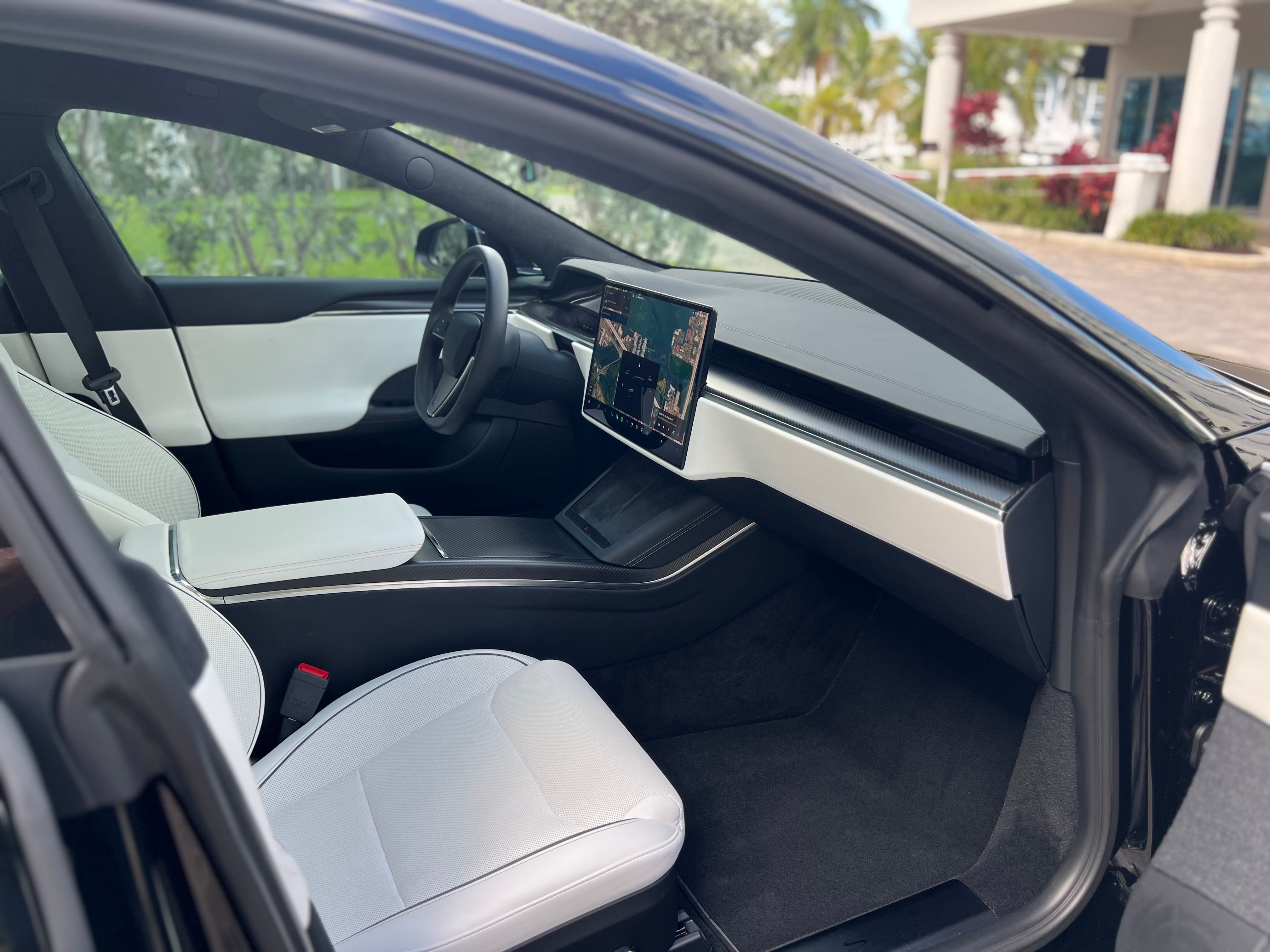 Used 2023 Tesla Model S Plaid AWD/4WD image 24