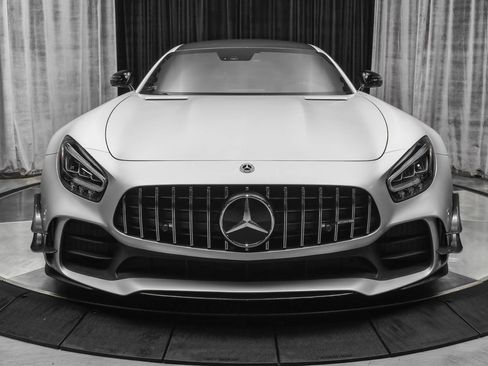 Used 2020 Mercedes-Benz AMG GT R image 15