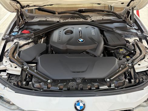 Used 2017 BMW 430i Convertible RWD image 16