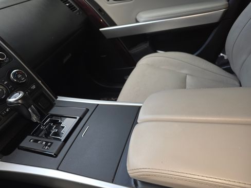 Used 2015 MAZDA CX-9 Grand Touring w/ GT Technology Package image 14