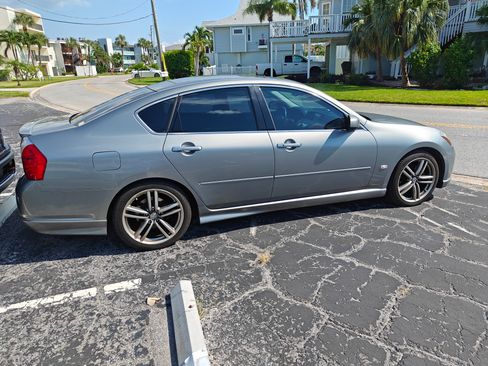 Used 2007 INFINITI M45 Sport w/ Technology Pkg image 4