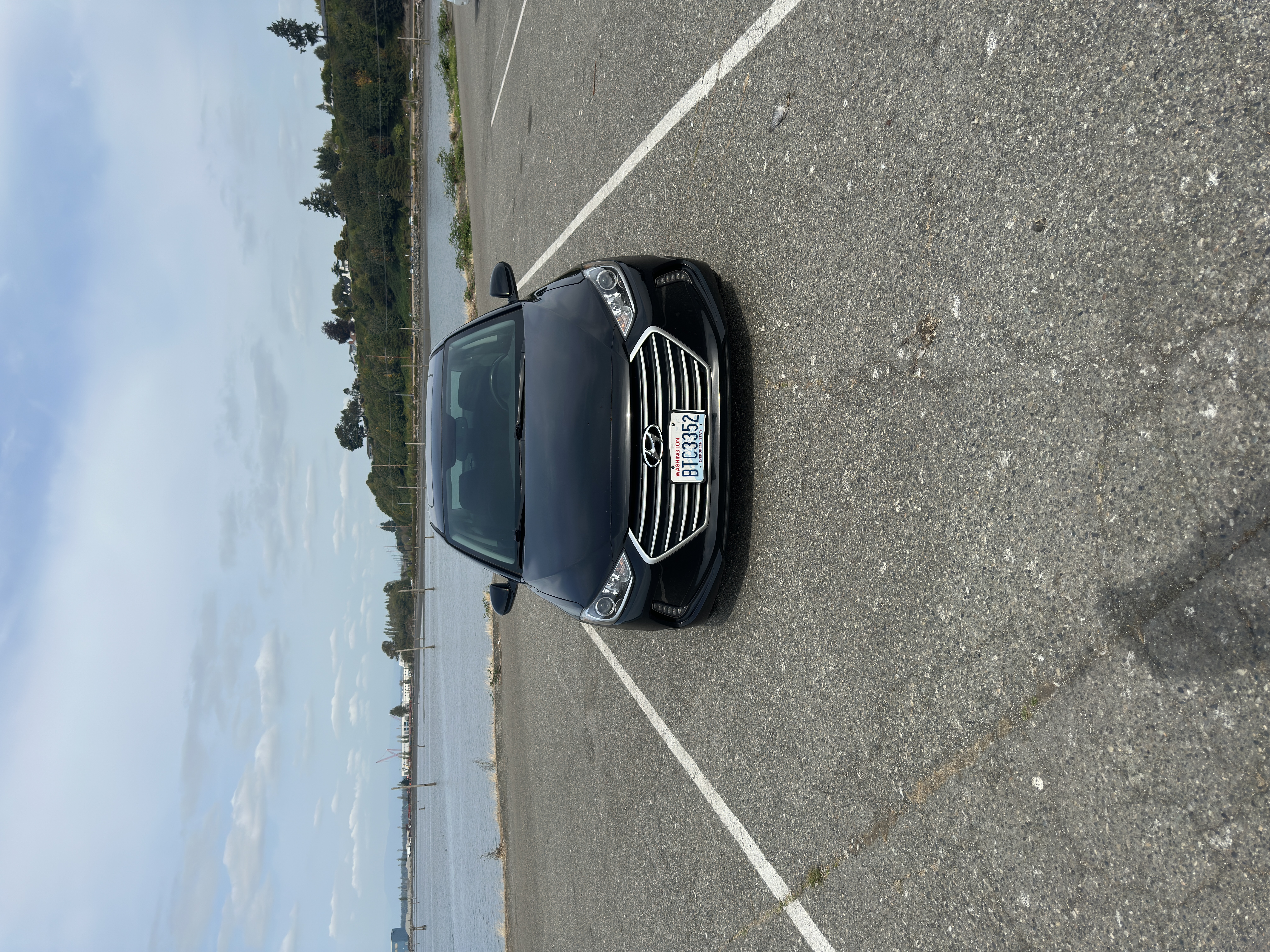 Used 2018 Hyundai Elantra Value Edition FWD image 1