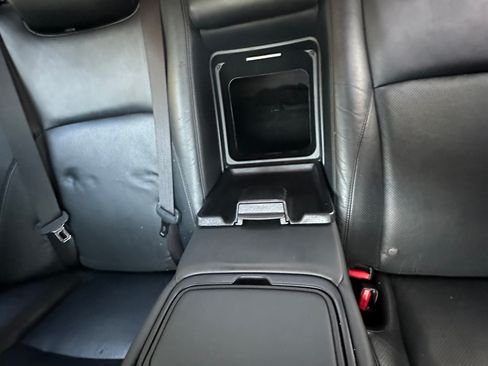 Used 2010 Lexus ES 350 image 17