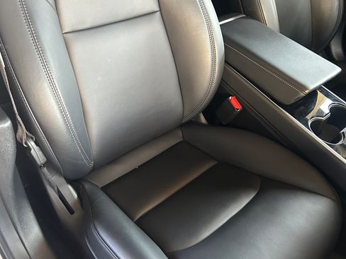 Used 2018 Tesla Model 3 Long Range image 13