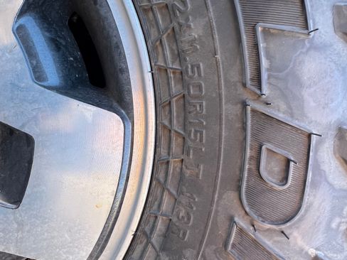 Used 2000 Chevrolet S10 Pickup 4x4 Extended Cab w/ Preferred Equipment Group image 19