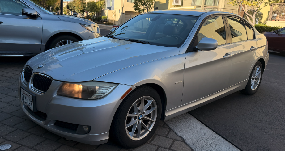 Used 2010 BMW 328i Sedan RWD image 5