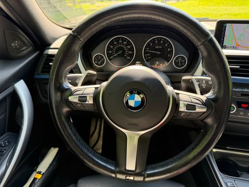 Used 2014 BMW 335i xDrive Sedan AWD/4WD image 9