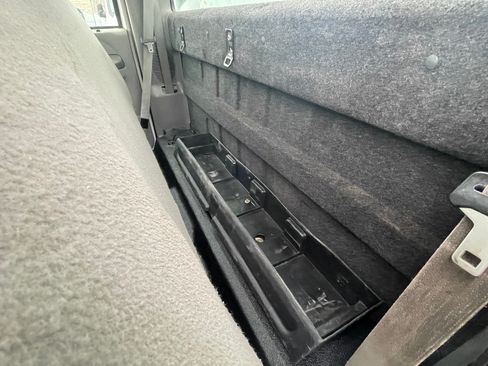 Used 2003 Ford F250 XL image 11