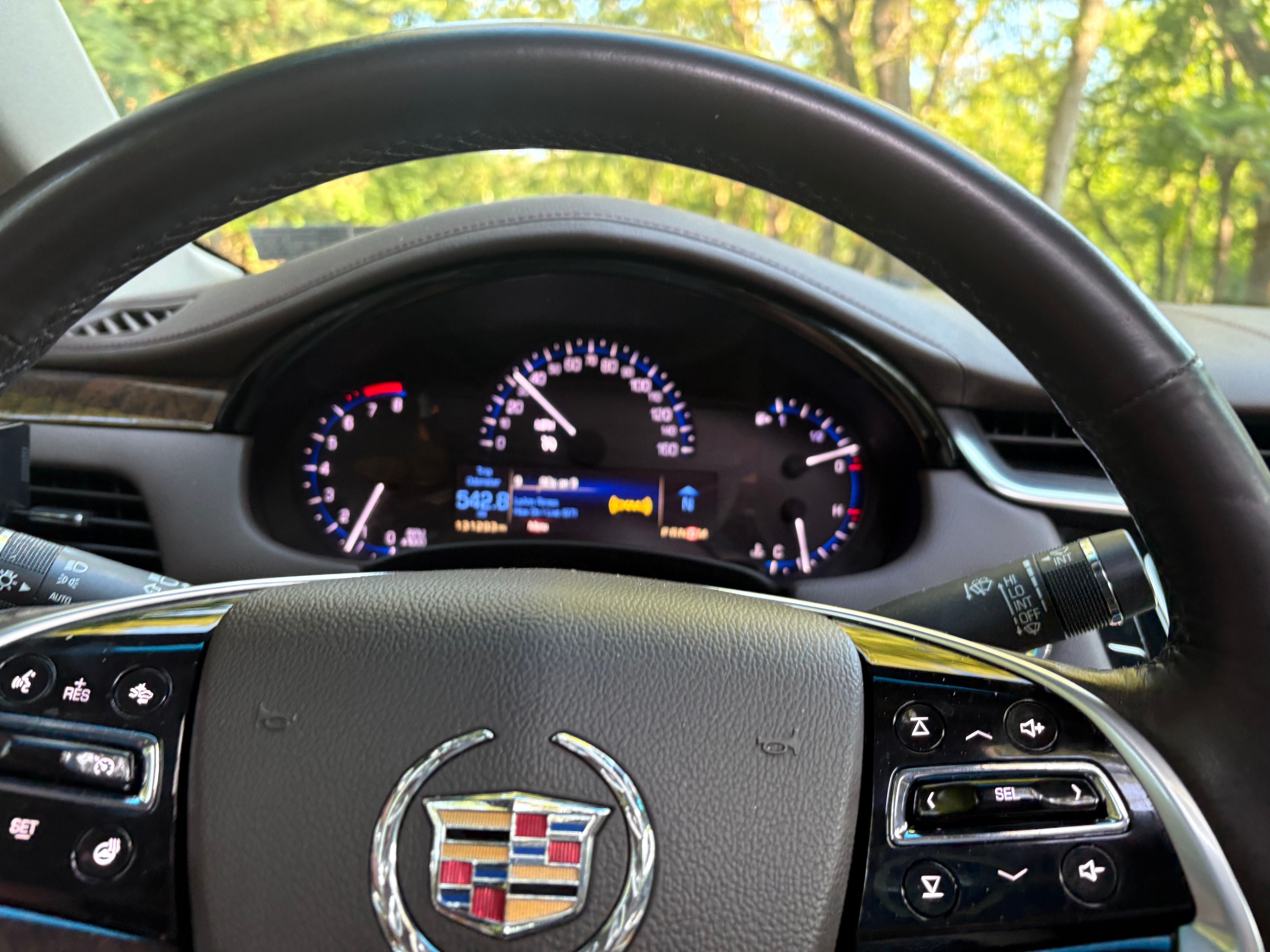 Used 2014 Cadillac XTS Luxury w/ Driver Awareness Package AWD/4WD image 11