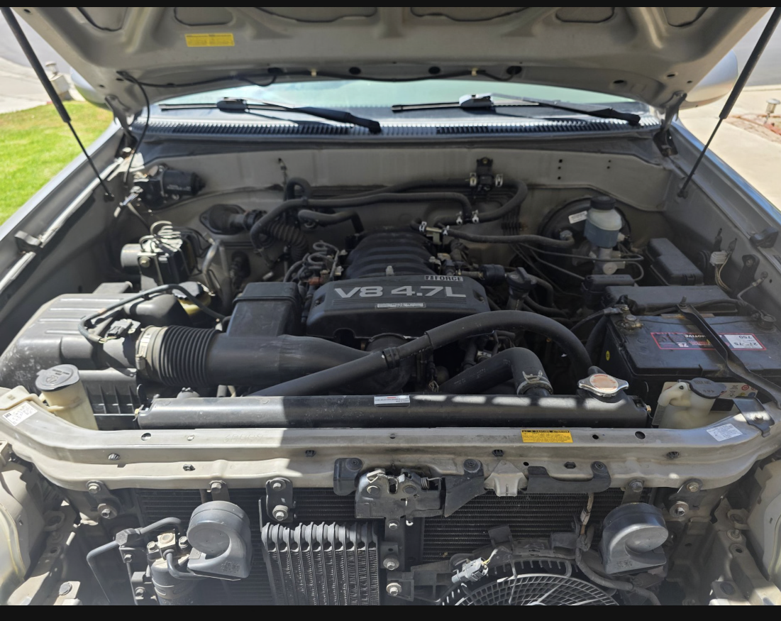 Used 2006 Toyota Sequoia SR5 w/ Towing Pkg RWD image 11
