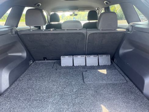 Used 2021 Volkswagen Atlas Cross Sport S image 10