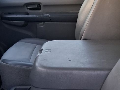 Used 2017 Nissan NV 2500 SV w/ Technology Package image 13