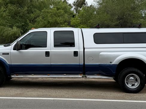 Used 1999 Ford F350 4x4 Crew Cab DRW Super Duty image 1