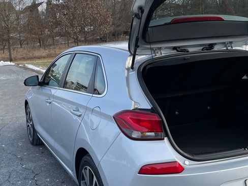 Used 2018 Hyundai Elantra GT w/ Style Package 02 image 14