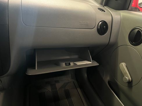 Used 2005 Chevrolet Aveo Special Value image 17