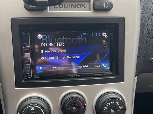 Used 2006 Chevrolet Equinox LT w/ LT Preferred Equipment Group image 16