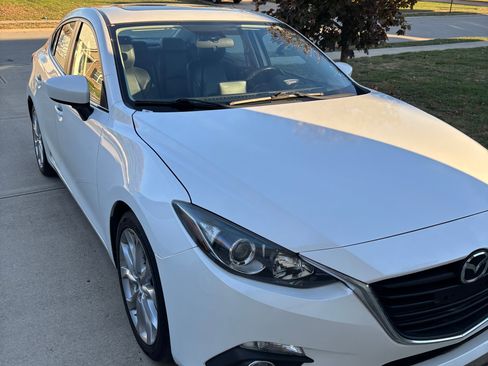 Used 2015 MAZDA MAZDA3 s Touring image 4