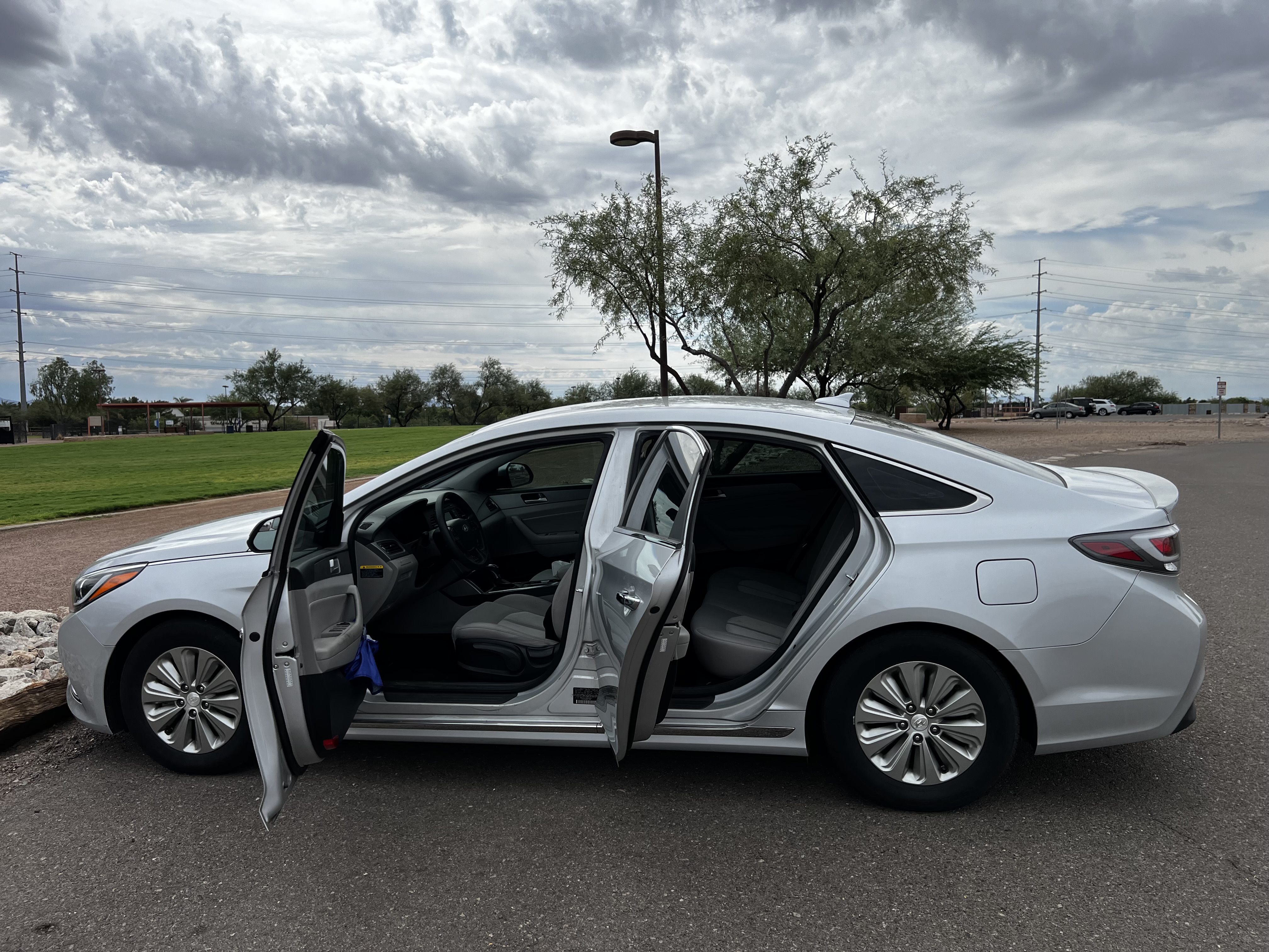 Used 2016 Hyundai Sonata SE FWD image 9
