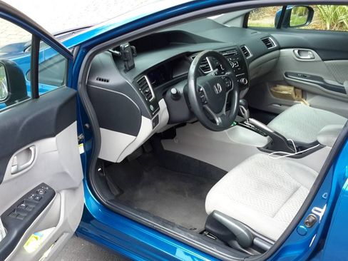 Used 2014 Honda Civic LX image 2