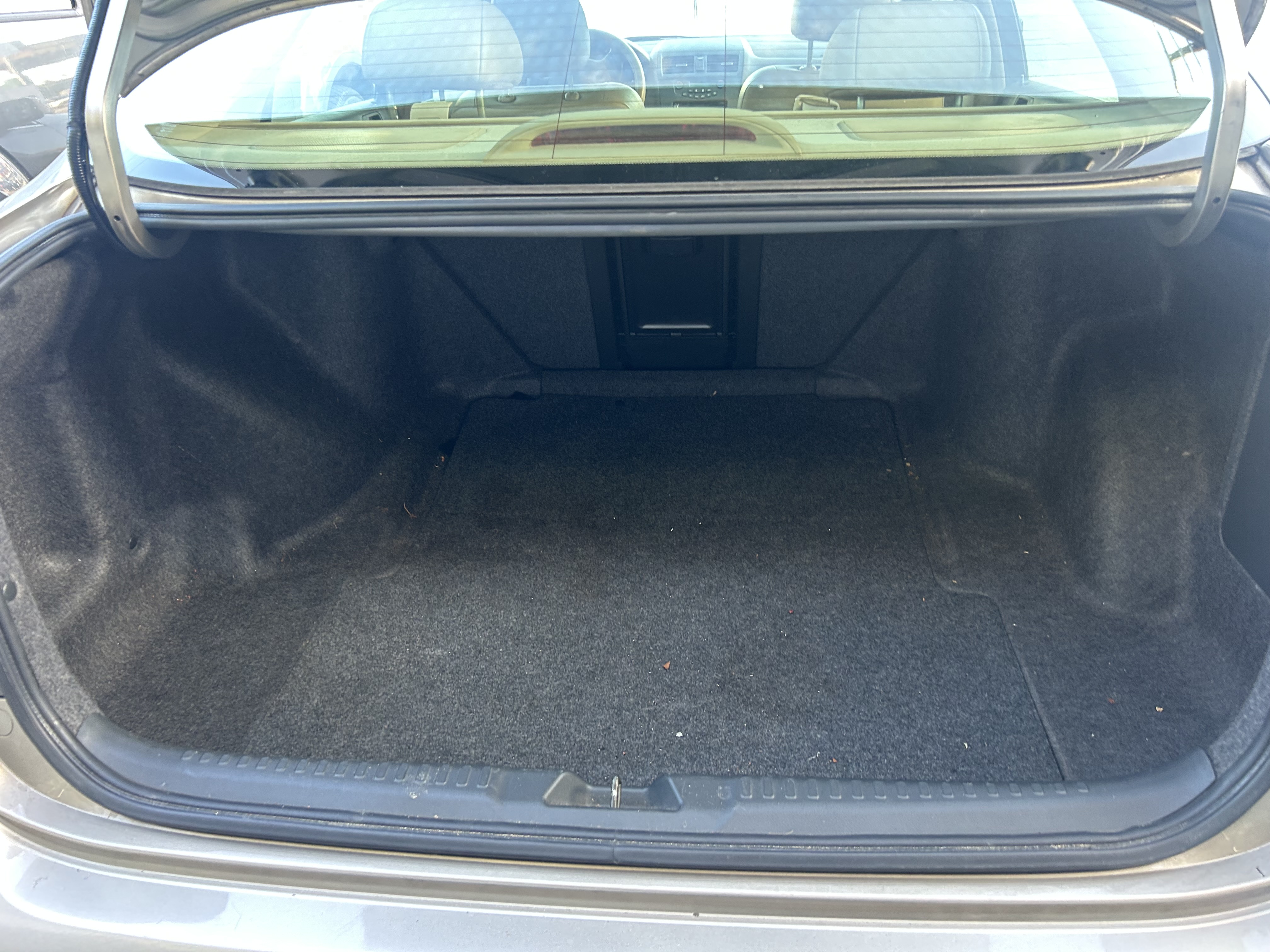 Used 2004 Honda Accord EX image 16