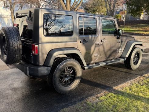Used 2016 Jeep Wrangler Unlimited Sport w/ Quick Order Package 24S image 15